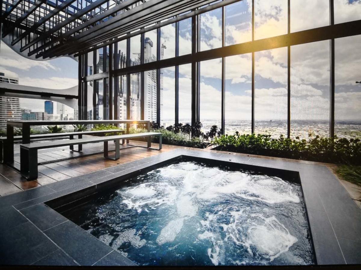 Hfn Heart Of Melbourne Cbd Apartment Екстериор снимка